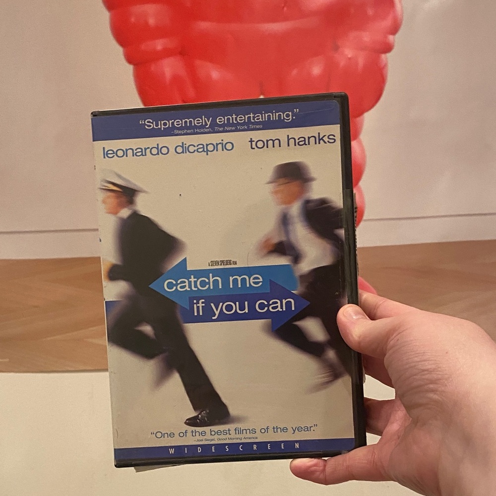 Catch Me If You Can Widescreen DVD - Leonardo DiCaprio, Tom Hanks - Blue/White